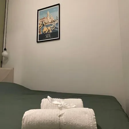 Cosy Corner - Ecusson T2 Design Daire Montpellier